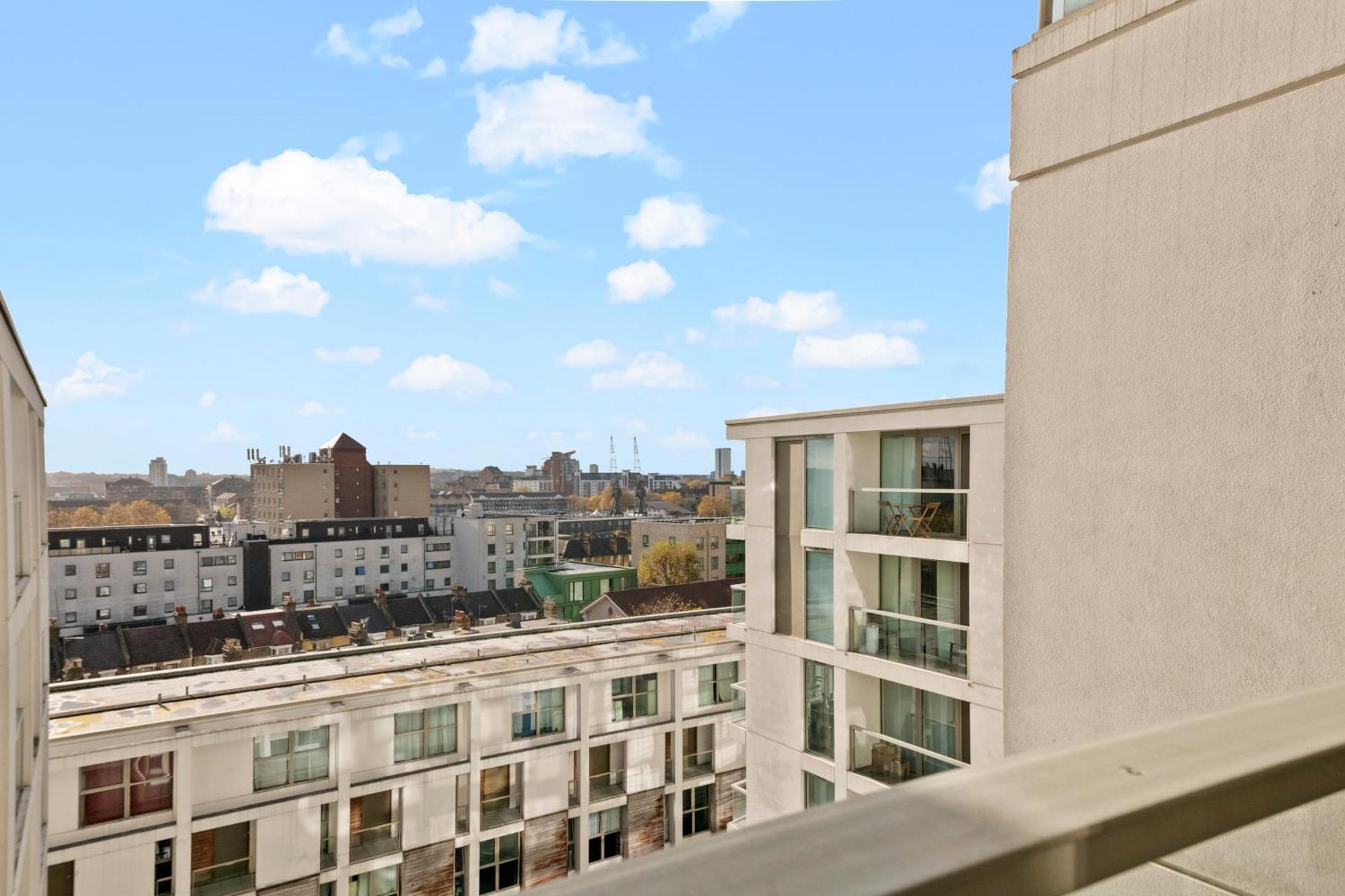 Londwell, Canary Wharf Skyline Balcony Suite Londres Exterior foto